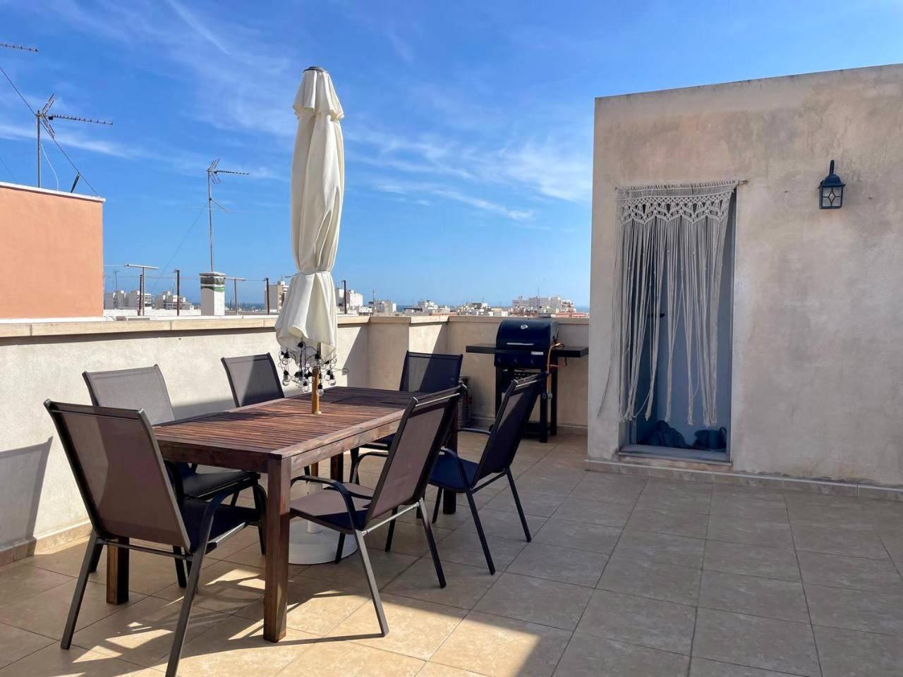 Casa Ralphie Apartment Санта Пола Екстериор снимка